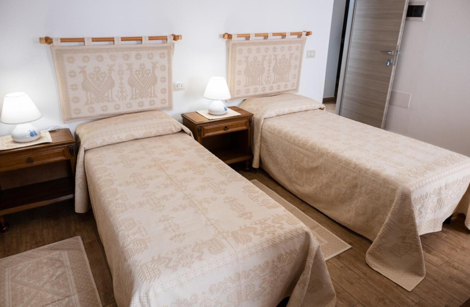 B&B Ruinas Arzana Εξωτερικό φωτογραφία